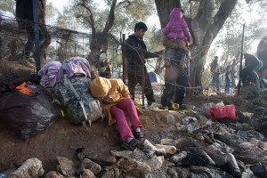 Child sleeping near the queue / copyright: Salinia Stroux