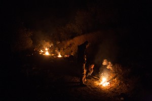 In the night one can understand the real length of the queue only by the fires / copyright: Salinia Stroux